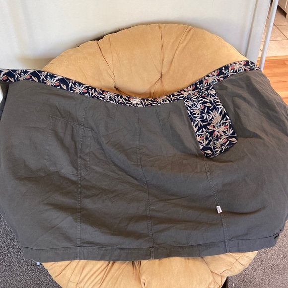 Bridge and burn skirt - Picture 4 of 5